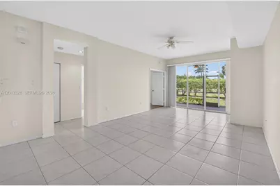 12474 Crystal Pointe Dr #101, Boynton Beach, FL 33437 - Photo 9