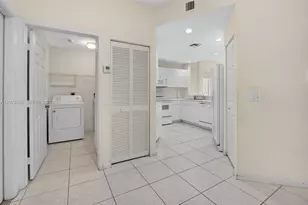 12474 Crystal Pointe Dr, Boynton Beach, FL 33437 - Photo 23
