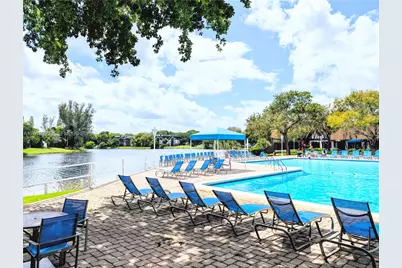 3740 Inverrary Dr #2B, Lauderhill, FL 33319 - Photo 15