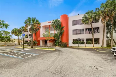 8358 W Oakland Park Blvd #205, Sunrise, FL 33351 - Photo 5