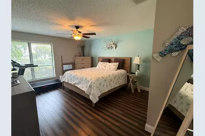 24 Lexington Ln W #A, Palm Beach Gardens, FL 33418 - Photo 7