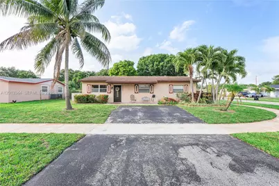 7201 SW 4th St, North Lauderdale, FL 33068 - Photo 1