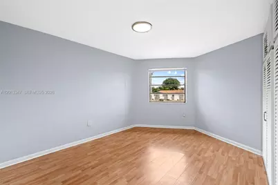 18638 NE 18th Ave #244, Miami, FL 33179 - Photo 7