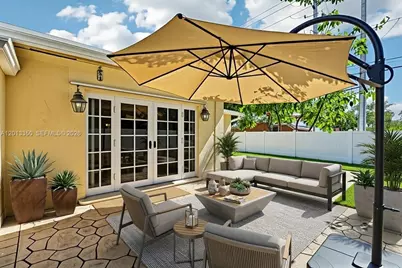 108 SE 4th Ter, Dania Beach, FL 33004 - Photo 37