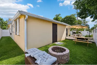 108 SE 4th Ter, Dania Beach, FL 33004 - Photo 35