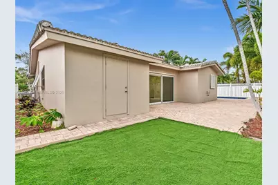 2101 NE 54th Ct, Fort Lauderdale, FL 33308 - Photo 41