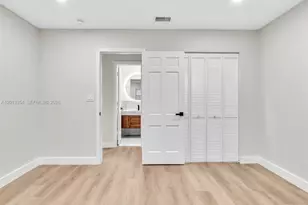 2101 NE 54th Ct, Fort Lauderdale, FL 33308 - Photo 23