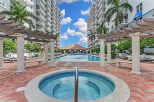 5085 NW 7th St, Miami, FL 33126 - Photo 5