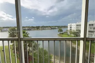 10720 NW 66th St, Doral, FL 33178 - Photo 19