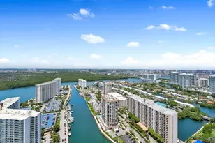 15811 Collins Ave, Sunny Isles Beach, FL 33160 - Photo 23