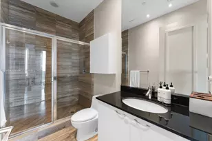 15811 Collins Ave, Sunny Isles Beach, FL 33160 - Photo 19