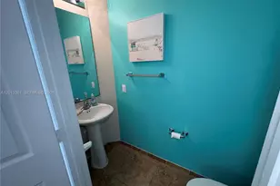 2333 SE 5th St, Pompano Beach, FL 33062 - Photo 11