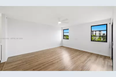 2232 N Cypress Bend Dr #507, Pompano Beach, FL 33069 - Photo 17