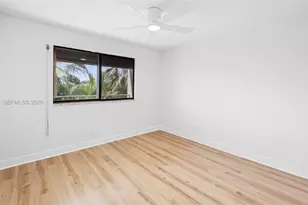 2232 N Cypress Bend Dr, Pompano Beach, FL 33069 - Photo 31