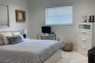 9590 NW 24th Pl, Sunrise, FL 33322 - Photo 5