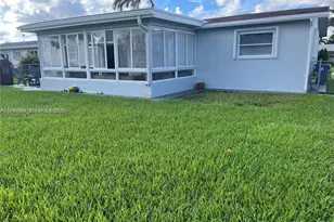 9590 NW 24th Pl, Sunrise, FL 33322 - Photo 11