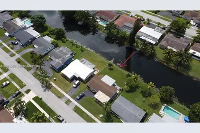 9590 NW 24th Pl, Sunrise, FL 33322 - Photo 19