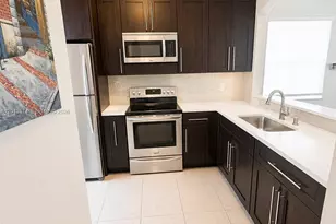 993 NE 3rd Ave, Homestead, FL 33030 - Photo 5