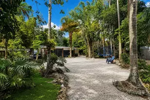 6834 SW 78th Terrace, South Miami, FL 33143 - Photo 1