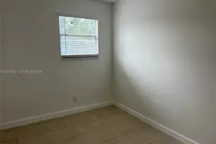 4245 NW 24th Ave, Miami, FL 33142 - Photo 11