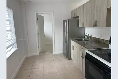 4245 NW 24th Ave, Miami, FL 33142 - Photo 5