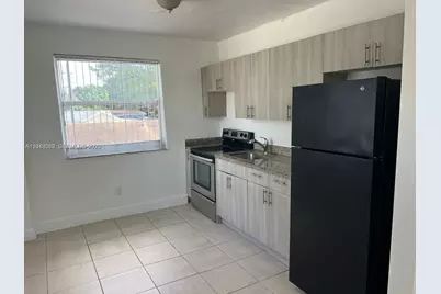 4245 NW 24th Ave, Miami, FL 33142 - Photo 15
