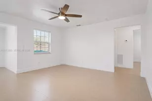 6110 SW 38th St, Davie, FL 33314 - Photo 11