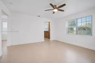 6110 SW 38th St, Davie, FL 33314 - Photo 5