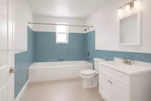 6110 SW 38th St, Davie, FL 33314 - Photo 9