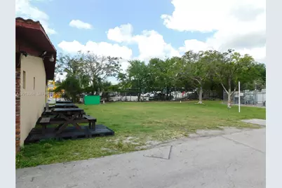 27230 S Dixie Hwy, Homestead, FL 33032 - Photo 7