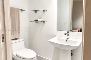 801 S Miami Ave, Miami, FL 33130 - Photo 15