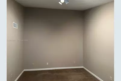 9905 Westwood Dr #37-3, Tamarac, FL 33321 - Photo 11