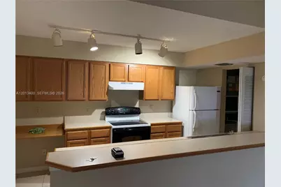 9905 Westwood Dr #37-3, Tamarac, FL 33321 - Photo 3