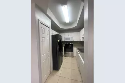 10666 SW 7th St #2106, Pembroke Pines, FL 33025 - Photo 9