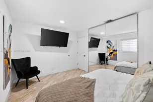 1823 SW 29th St, Fort Lauderdale, FL 33315 - Photo 15