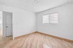 1823 SW 29th St, Fort Lauderdale, FL 33315 - Photo 17