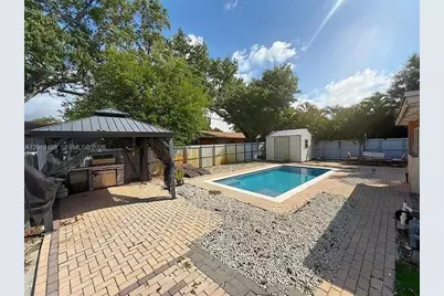 1823 SW 29th St, Fort Lauderdale, FL 33315 - Photo 19