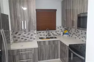 310 Fontainebleau Blvd, Miami, FL 33172 - Photo 1