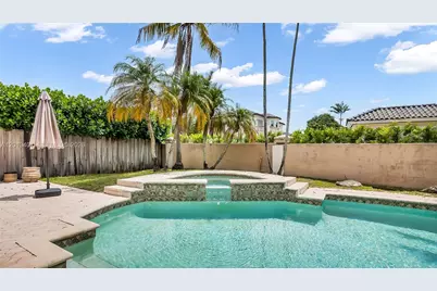16101 NW 79th Ct, Miami Lakes, FL 33016 - Photo 29