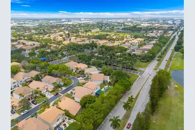 9803 NW 32nd St, Doral, FL 33172 - Photo 45