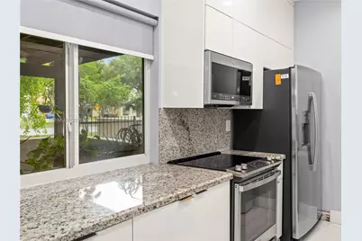 9133 Fontainebleau Blvd #8, Miami, FL 33172 - Photo 11