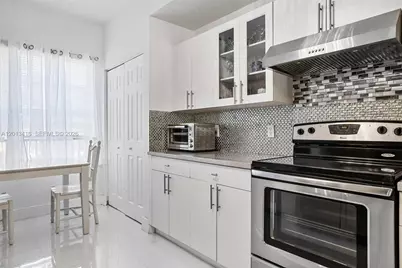 746 NE 90th St #606, Miami, FL 33138 - Photo 1