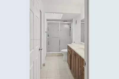 406 N Laurel Dr #207, Margate, FL 33063 - Photo 11