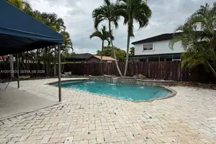 18121 SW 152nd Ct, Miami, FL 33187 - Photo 21