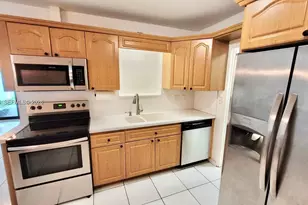 6730 Charleston St, Hollywood, FL 33024 - Photo 13