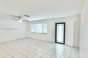 6730 Charleston St, Hollywood, FL 33024 - Photo 7