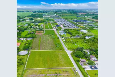 23400 SW 209th Pl, Homestead, FL 33031 - Photo 3
