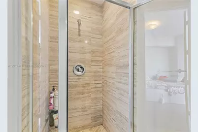 16001 Collins Ave #506, Sunny Isles Beach, FL 33160 - Photo 21