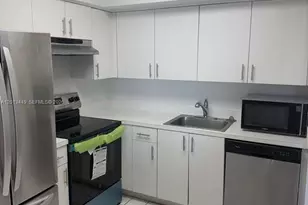 3300 NE 191st St, Aventura, FL 33180 - Photo 11
