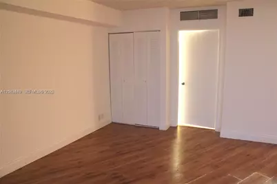 3300 NE 191st St #1903, Aventura, FL 33180 - Photo 5